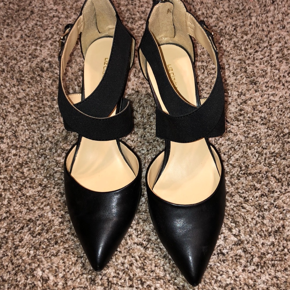black heels. about 2-3 inches